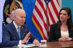 President Biden meeting with Small-Business Owners. Model: ILCE-1 | Lens: FE 70-200mm F2.8 GM OSS II | Focal Length: 191 | F-Stop: 2.8 | Shutter Speed: 1/200 | ISO: 1600Photography by Nick Didlick 2022